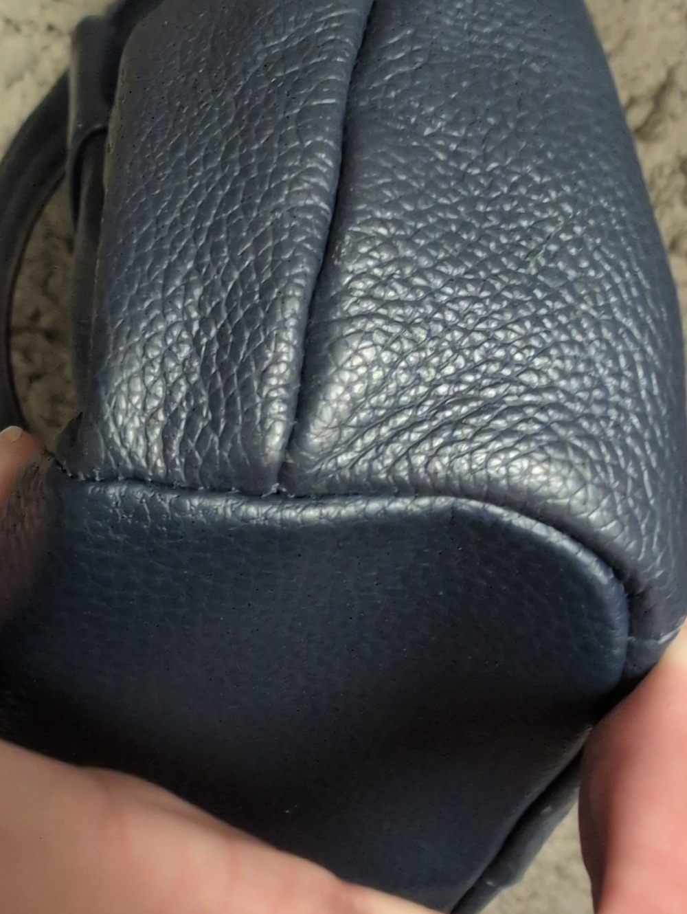 Classic Navy Hobo Shoulder Bag - Leather - Picture 10 of 11
